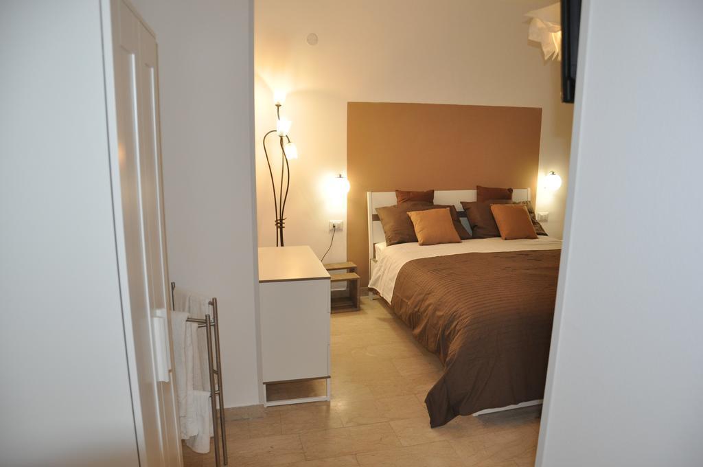 Apartment Ba&Mi Palermo Buitenkant foto
